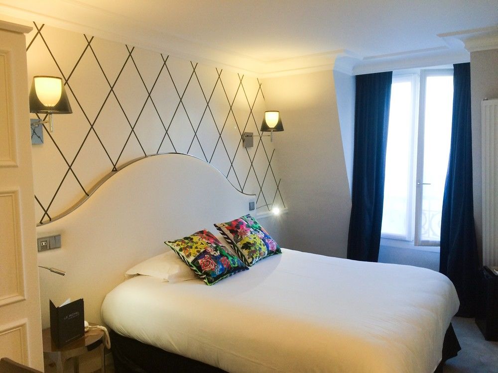 Hotel le Royal Rive Gauche image 1
